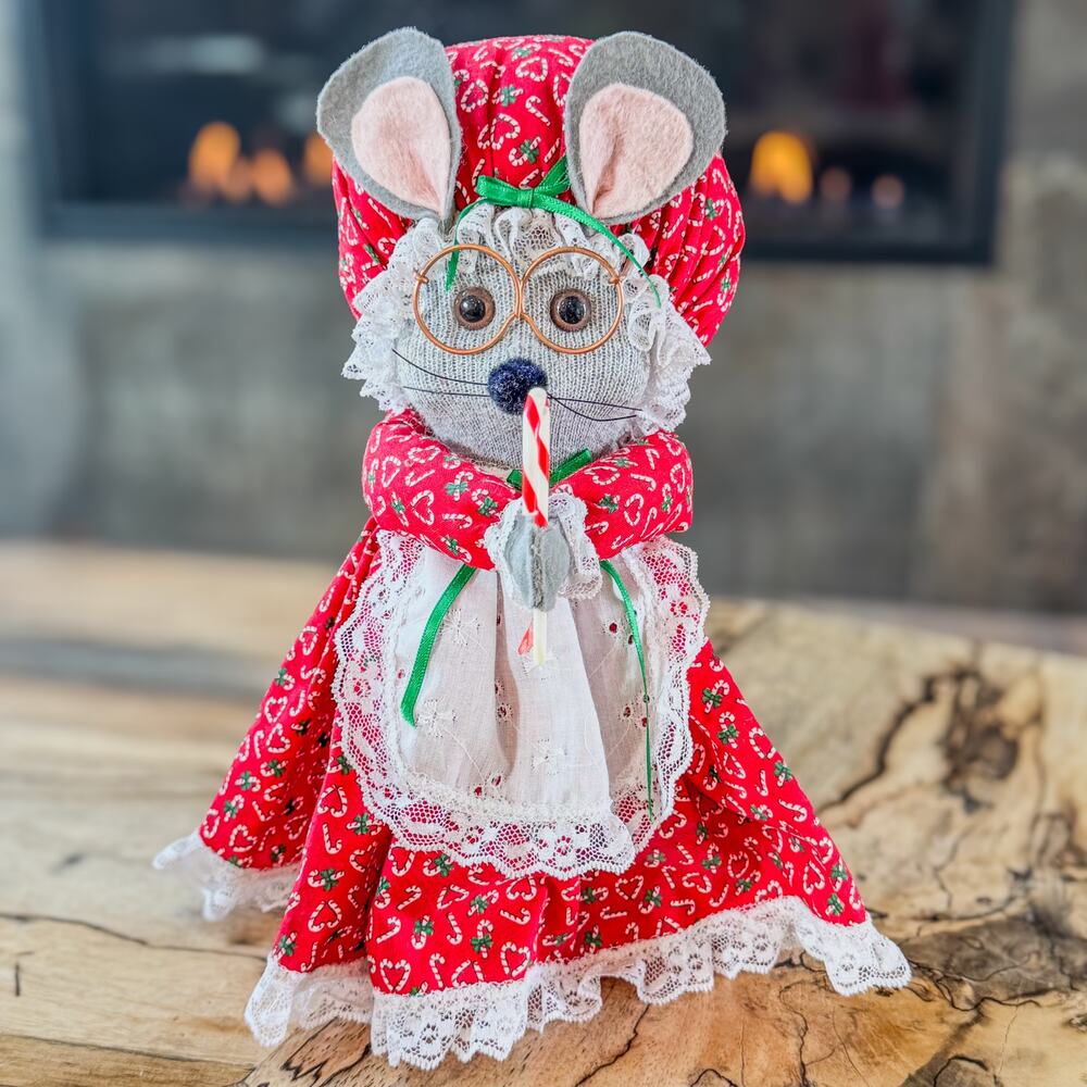 Primitive Folk Art Sock Bottle Christmas Granny Mouse w Bifocals/Candy Cane-12”H